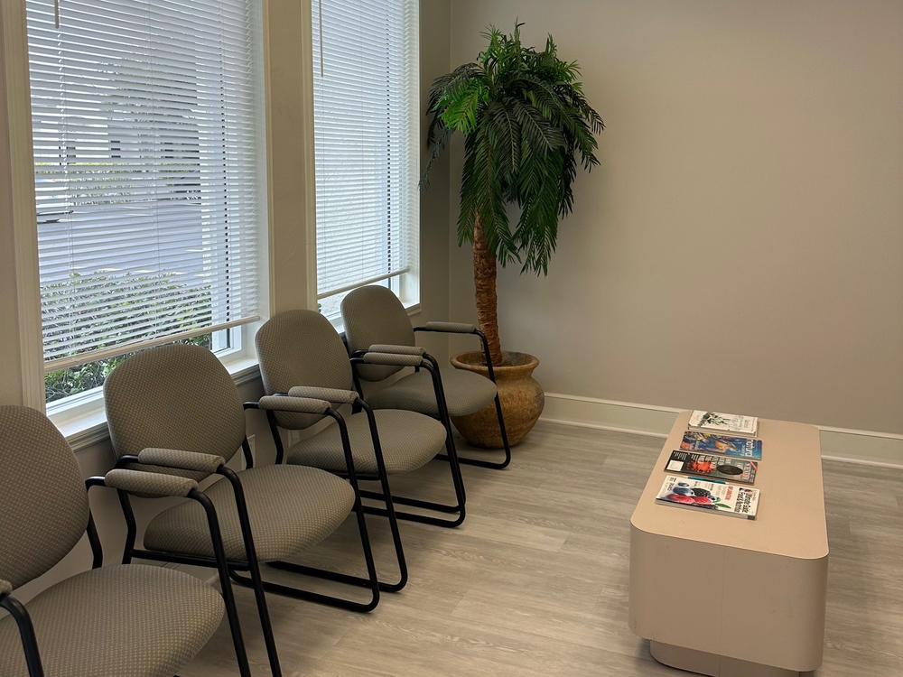 Reception area at Advanced Hearing Technology's Naples, FL hearing care office